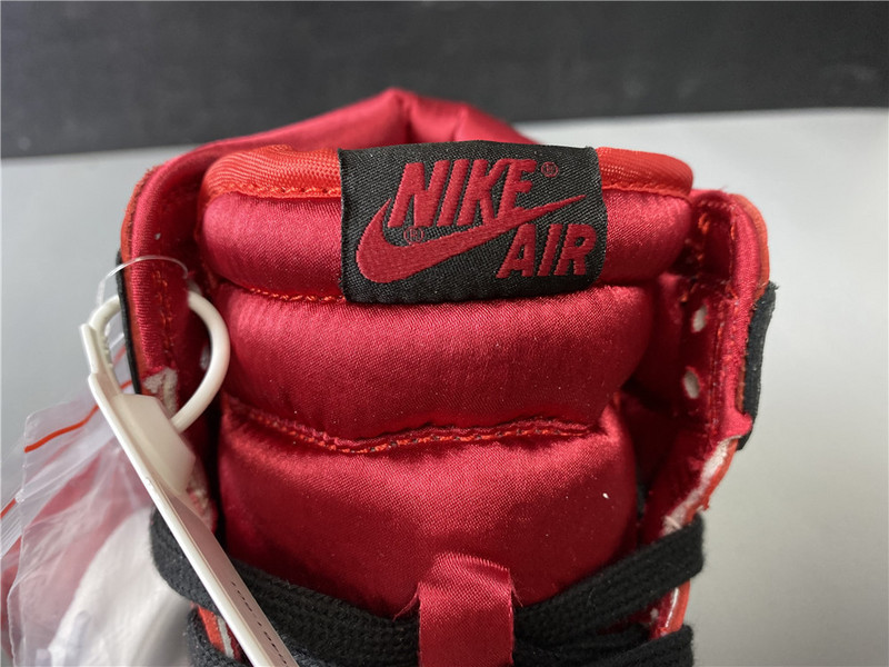 air jordan 1 high og wmns “satin snake” cd0461-601