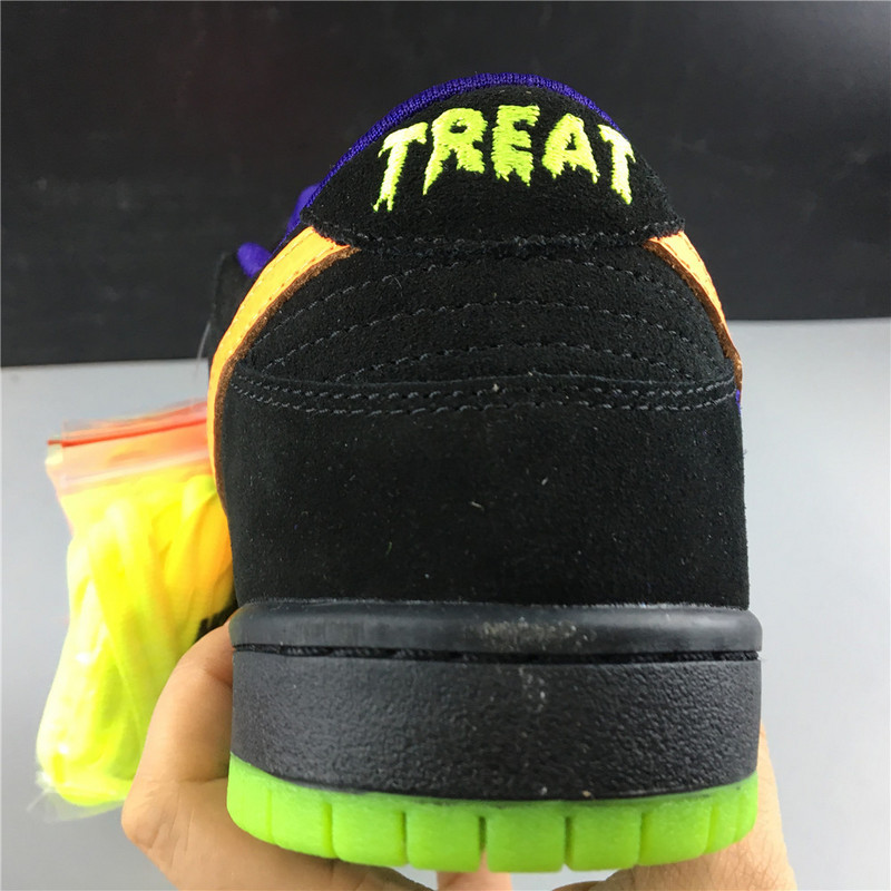 nike sb dunk low night of mischief halloween bq6817-006