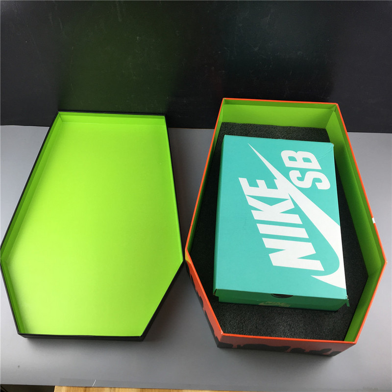 nike sb dunk low night of mischief halloween bq6817-006