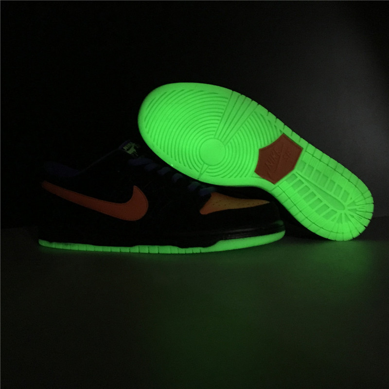 nike sb dunk low night of mischief halloween bq6817-006