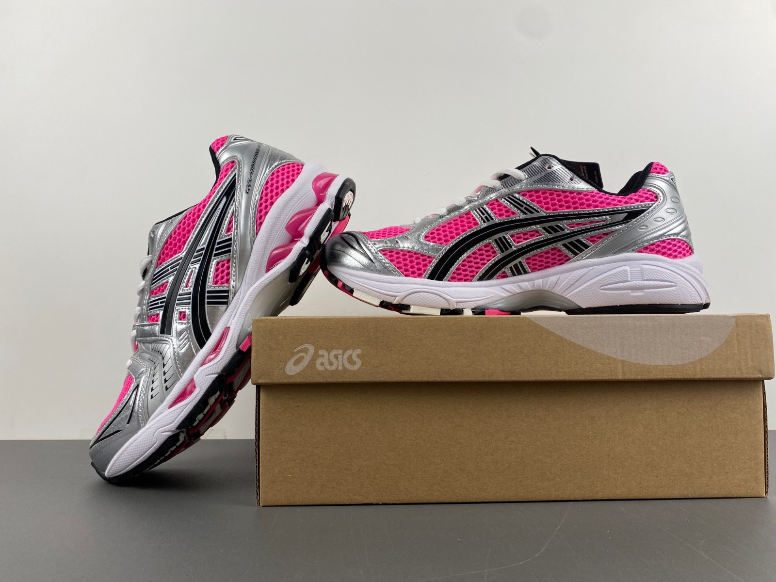 As*ic*s gel kayano 14 