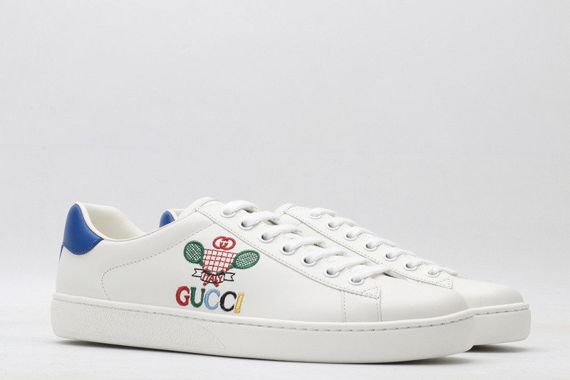 G*u*i low-top sneaker