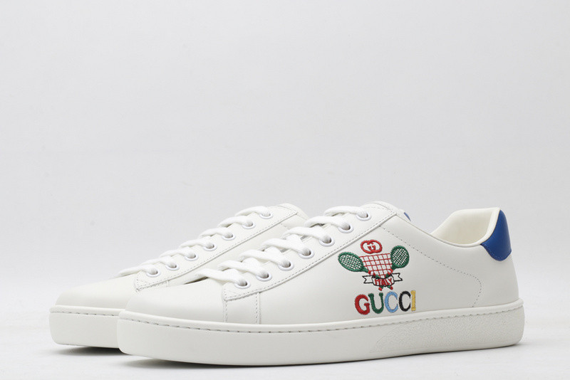 G*u*i low-top sneaker