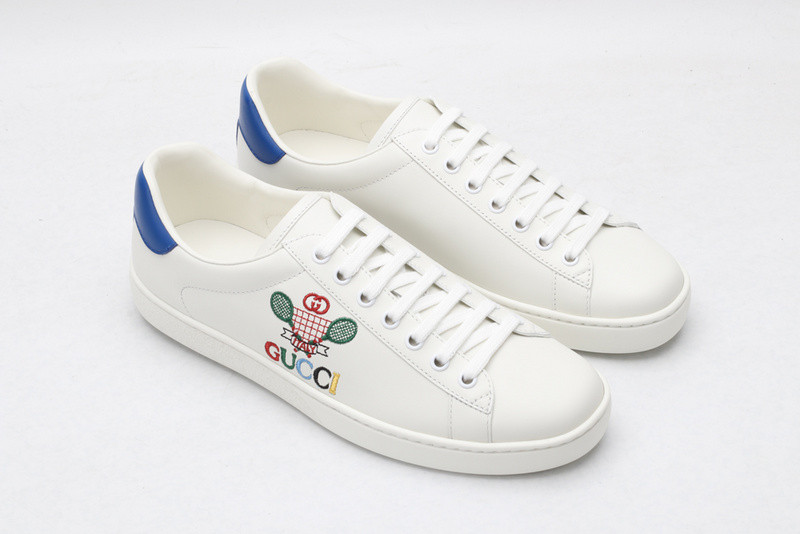G*u*i low-top sneaker
