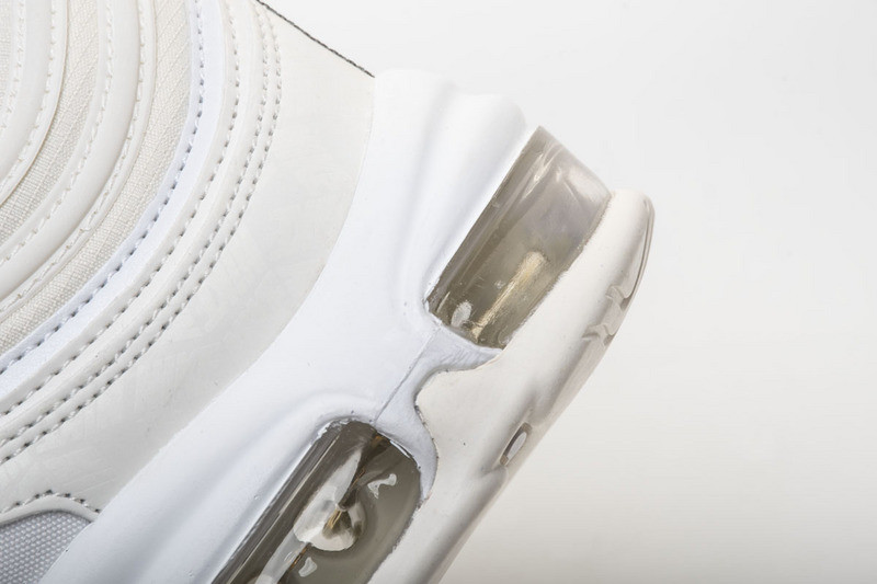 nike air max 97 reflective logo cream ar4259-100
