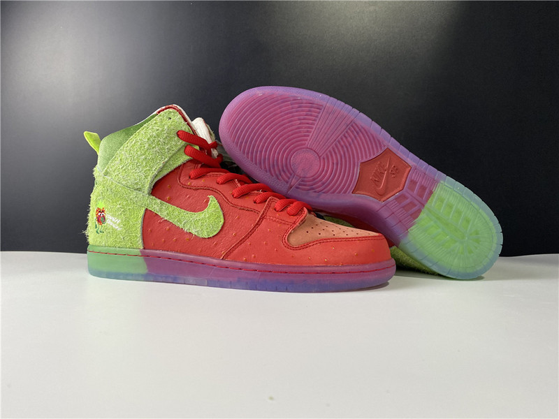 dunk sb nike sb dunk high “strawberry cough cw7093-600