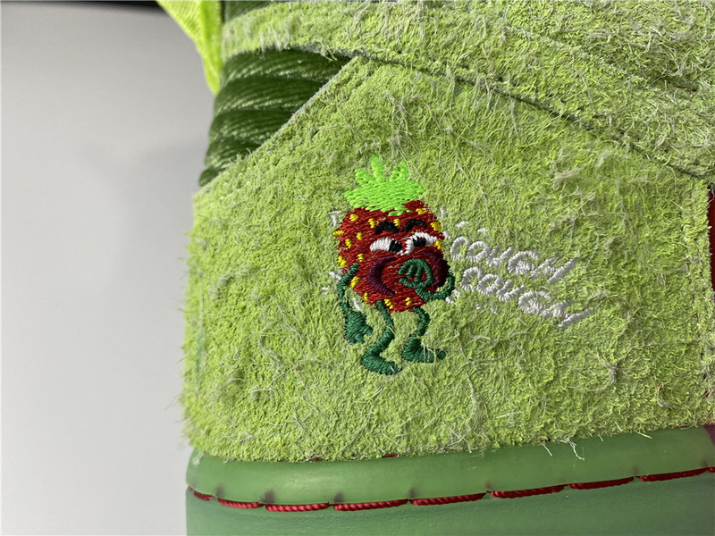 dunk sb nike sb dunk high “strawberry cough cw7093-600