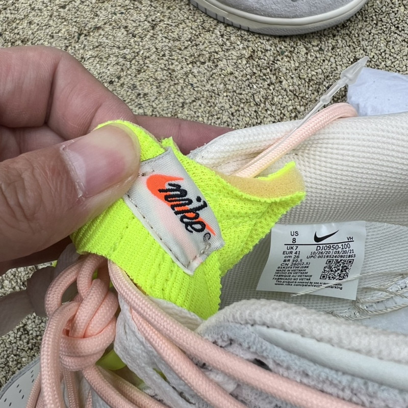 nike dunk low owt lot 12 - dj0950-100