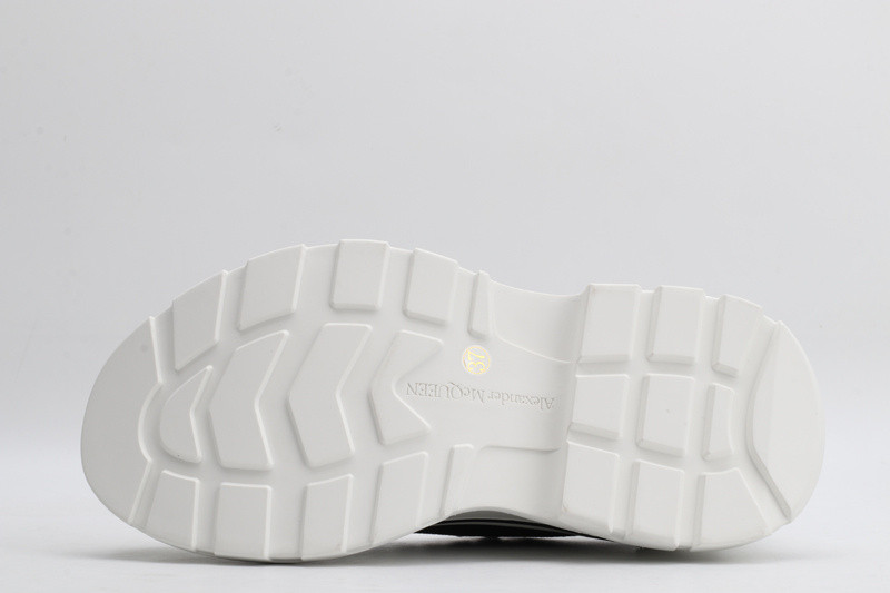 alex mcq tread slick lace up in black