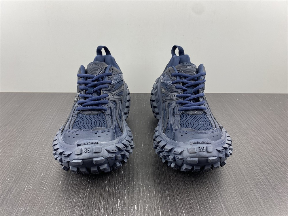 Ba*len*cia*ga defender sneaker