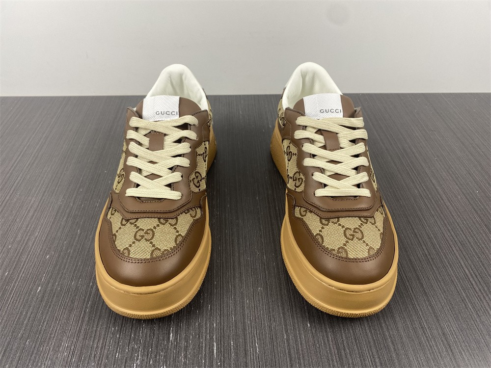 gc low-top sneaker gc18