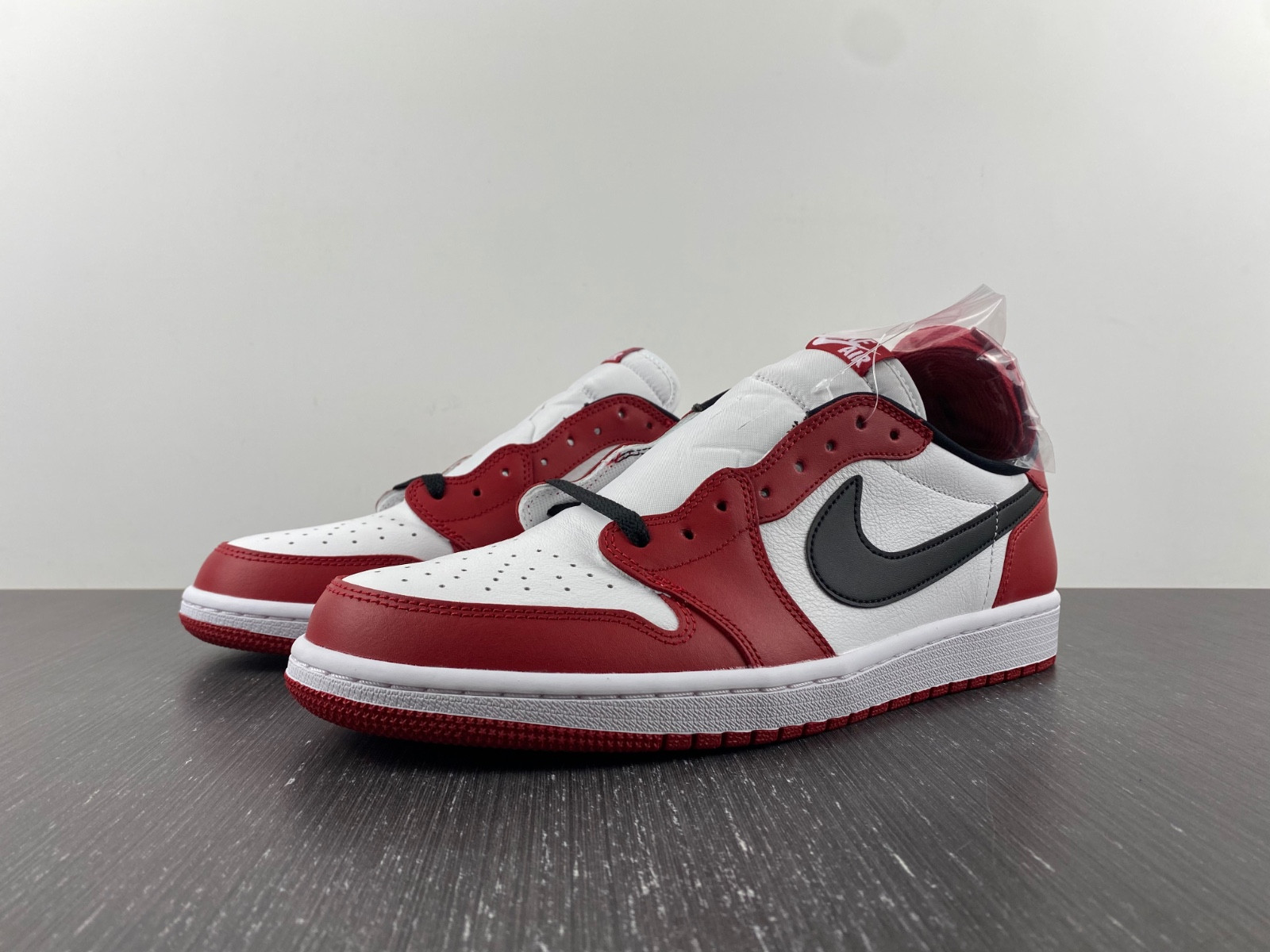 air jordan 1 retro low og ''chicago'' - 705329 600