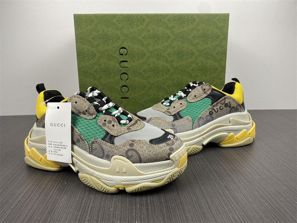 Ba*len*cia*ga triple s g*u*i sneaker