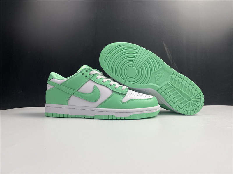 wmns dunk low 
