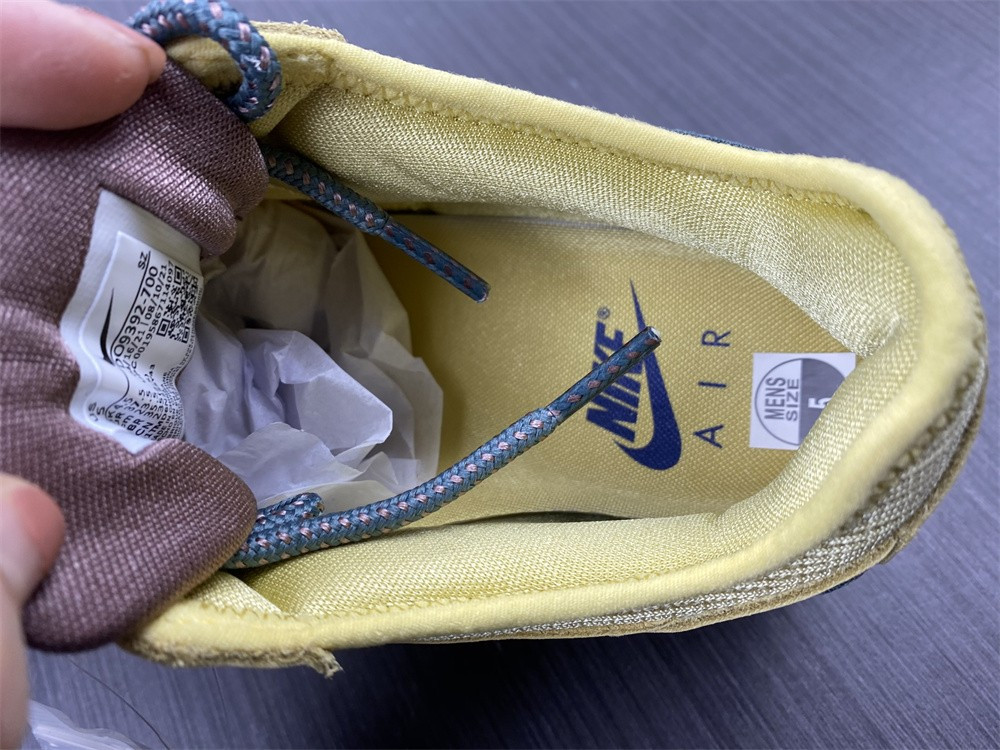 travis scott nike air max 1 wheat do9392-700