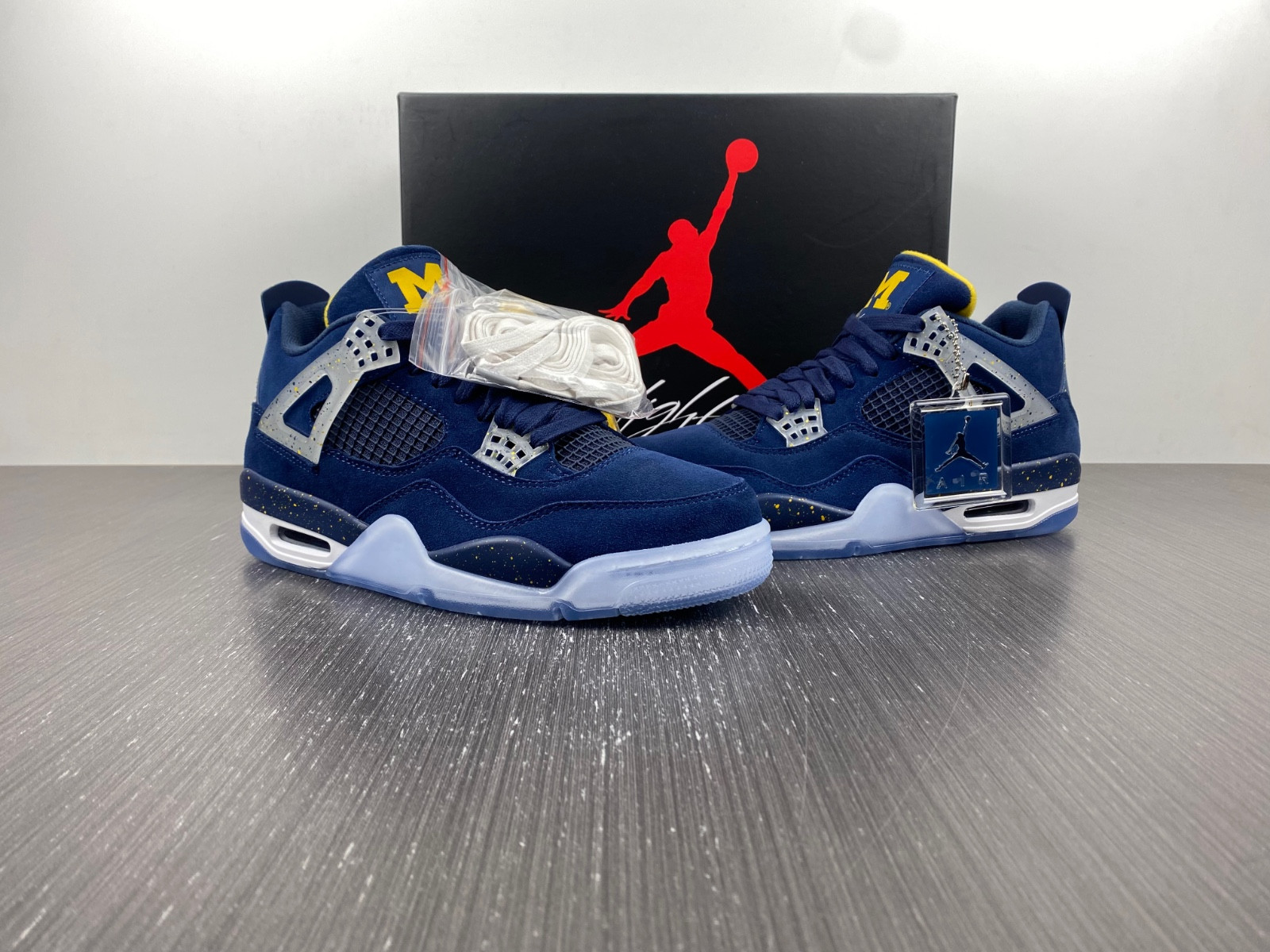 jordan 4 retro michigan (pe) - aj4 1036660