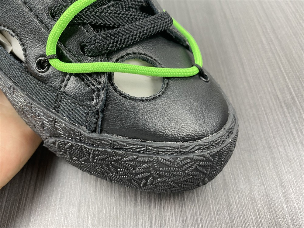 owt x nike blazer low black green dh7863-001