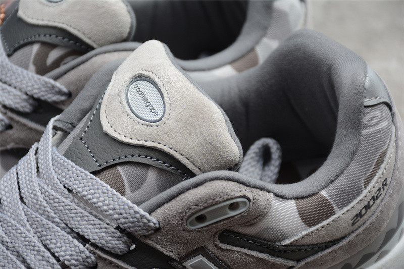 new Ba1an*e 2002r bape grey men