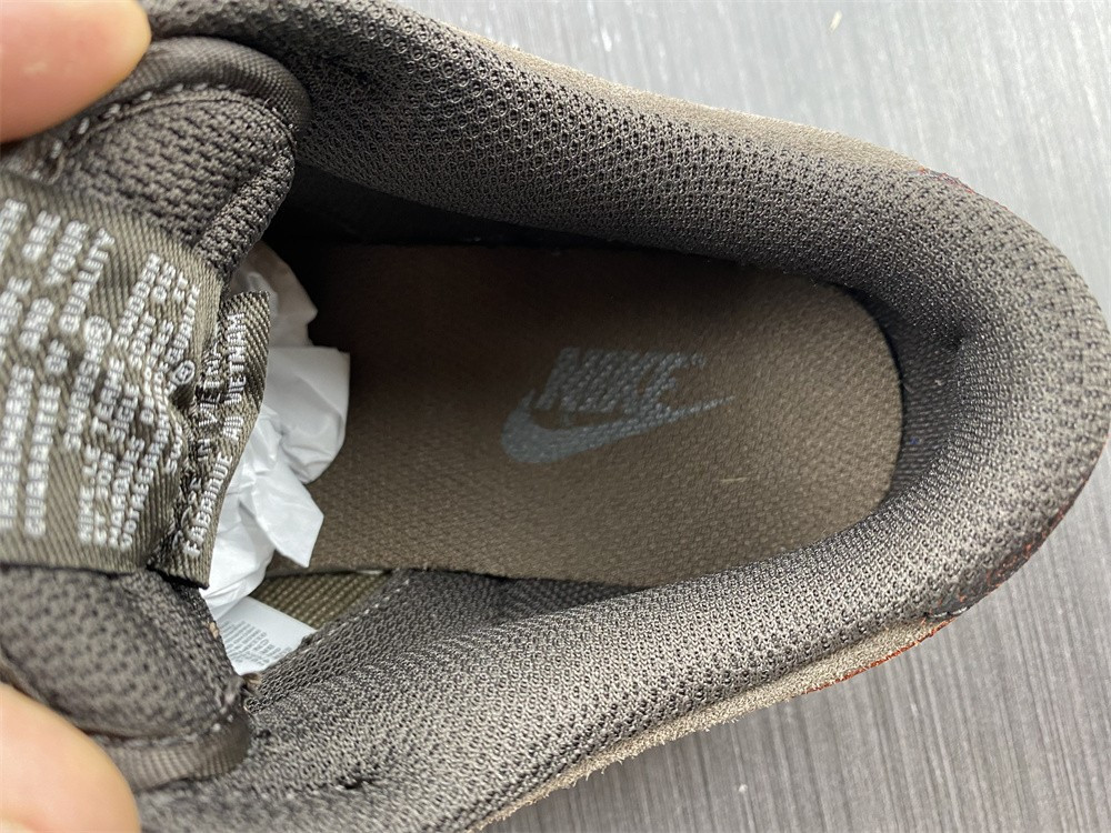 nike dunk low "baroque brown" dq8801-200