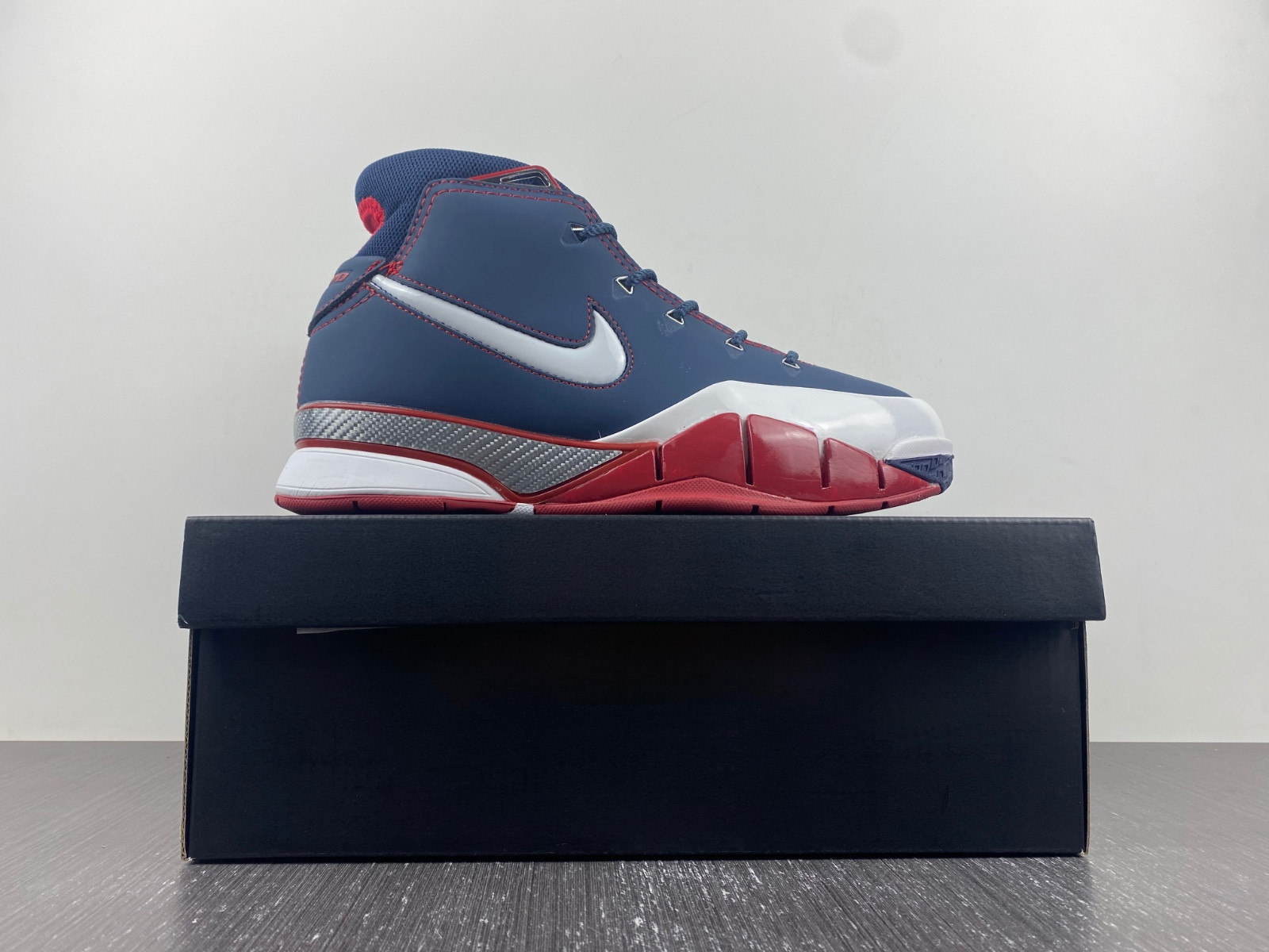nike zoom kobe1 protro zk1 aq2728-400