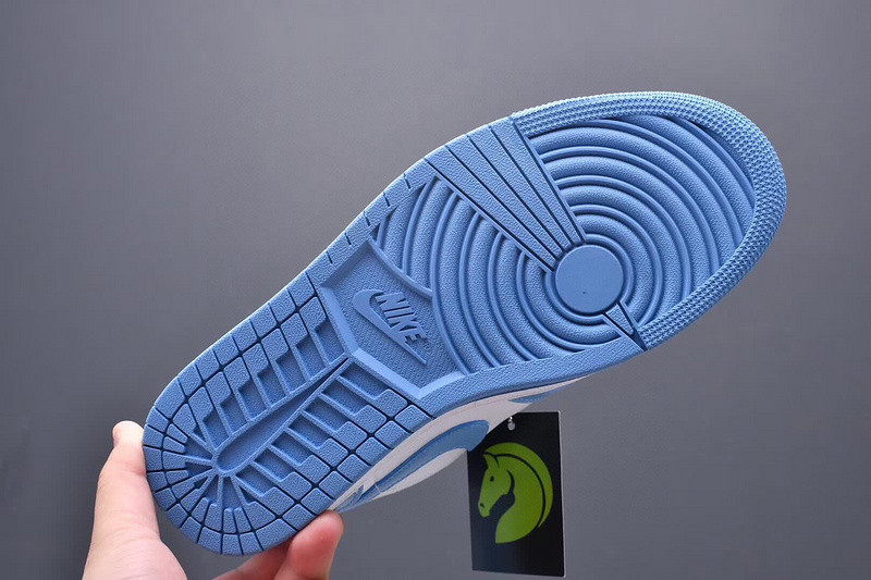 jordan 1 low unc (w) ao9944-441