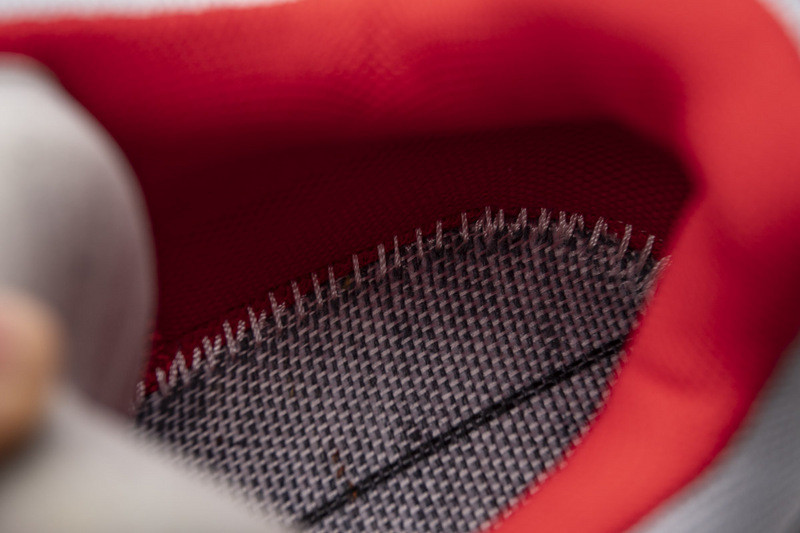 Ba*len*cia*ga triple s grey/red