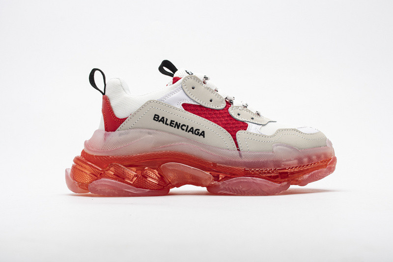 Ba*len*cia*ga triple s