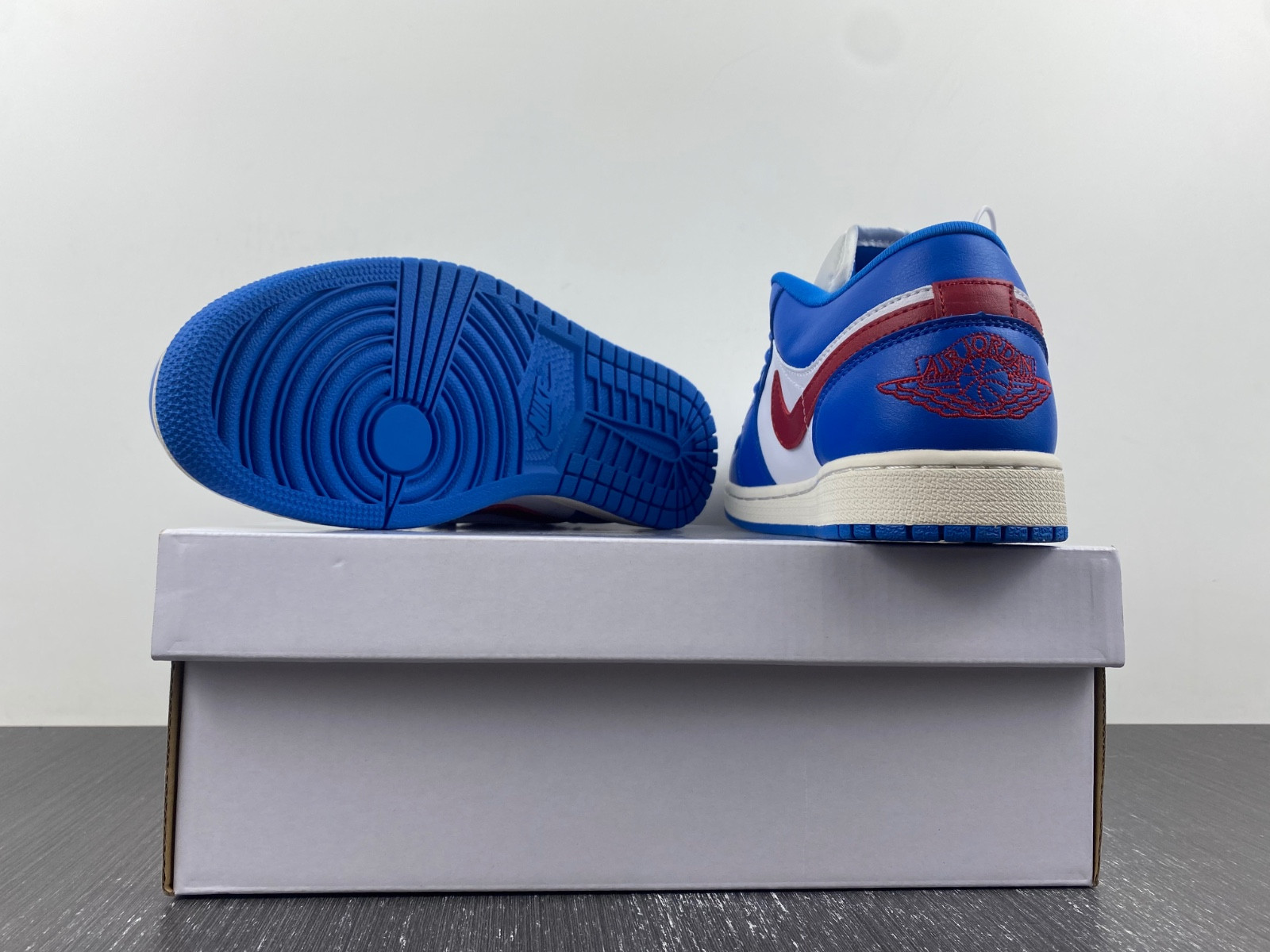 jordan 1 low sport blue gym red (women
