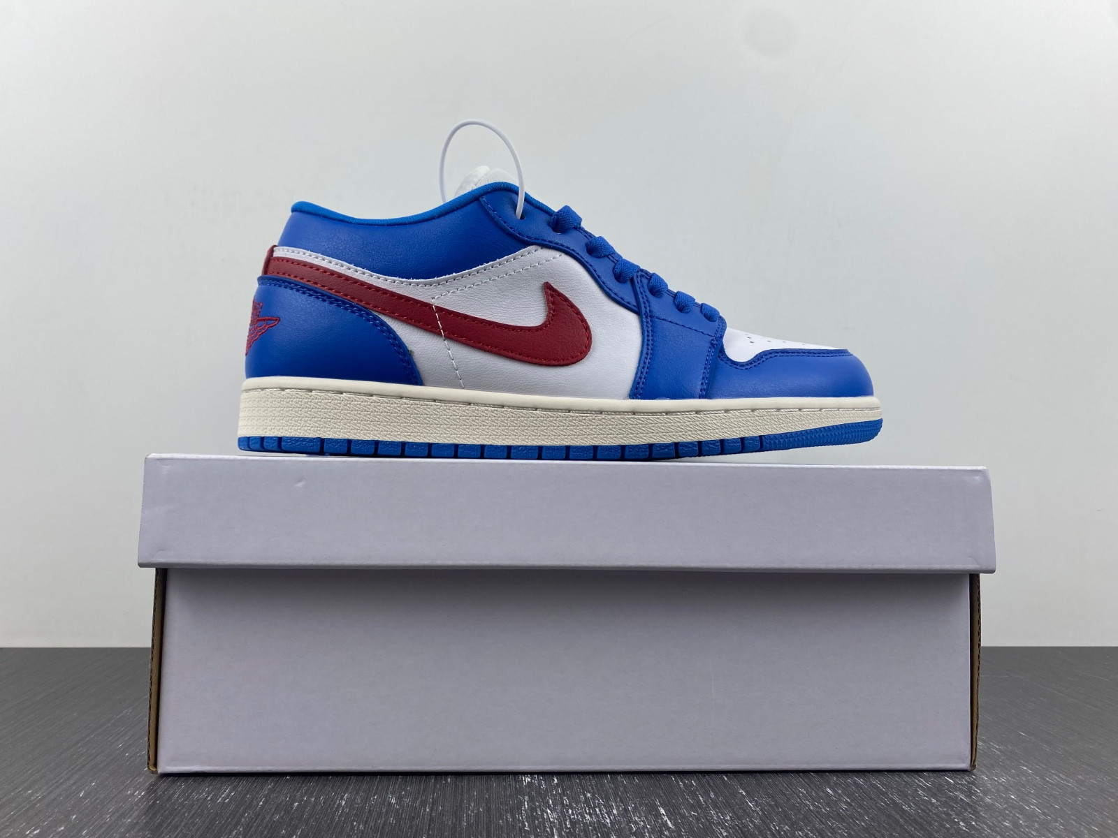 jordan 1 low sport blue gym red (women