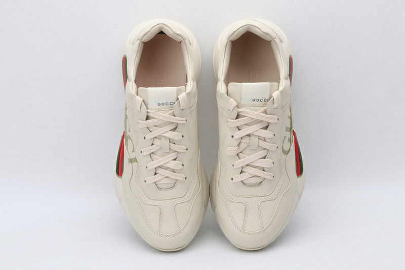 G*u*i ace embroidered low-top sneaker white with "cucci"