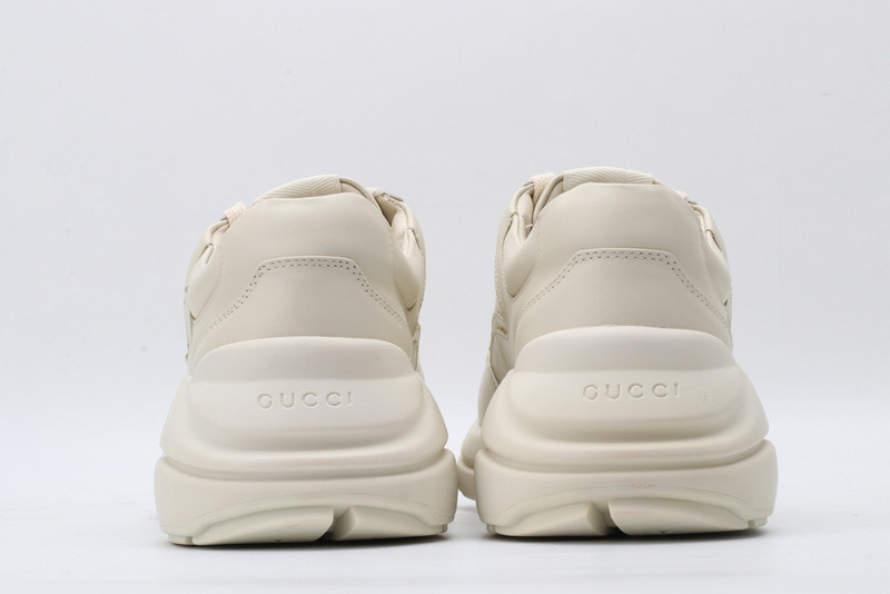 G*u*i ace embroidered low-top sneaker white with "cucci"